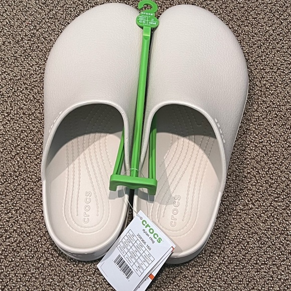 CROCS Dylan Clogs - Picture 1 of 2